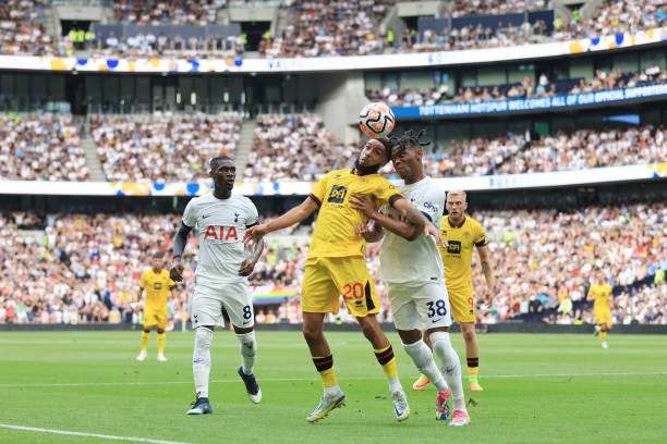 支球队中 支球队中