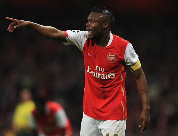 他不僅貢獻 他不僅貢獻