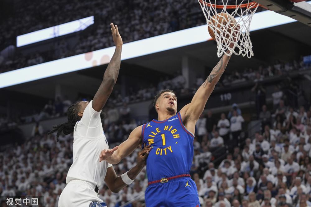 三球的同时 三球的同时